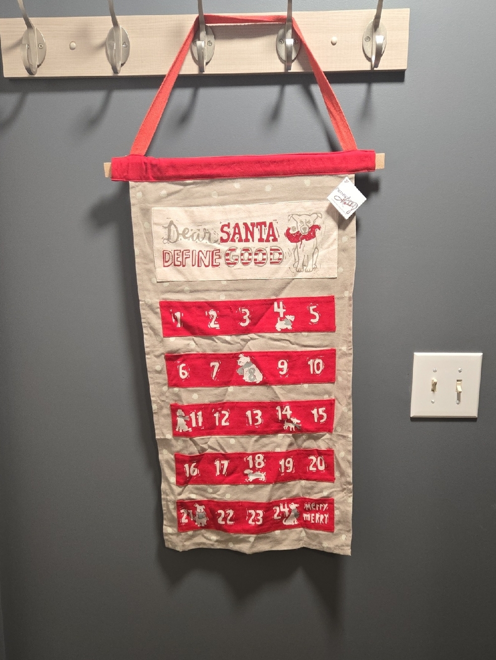 Primitives by Kathy Red & Cream Holiday Wall Hanging